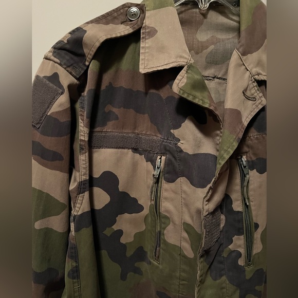 Vintage LF small jacket with lace skull detail on back - Picture 6 of 12